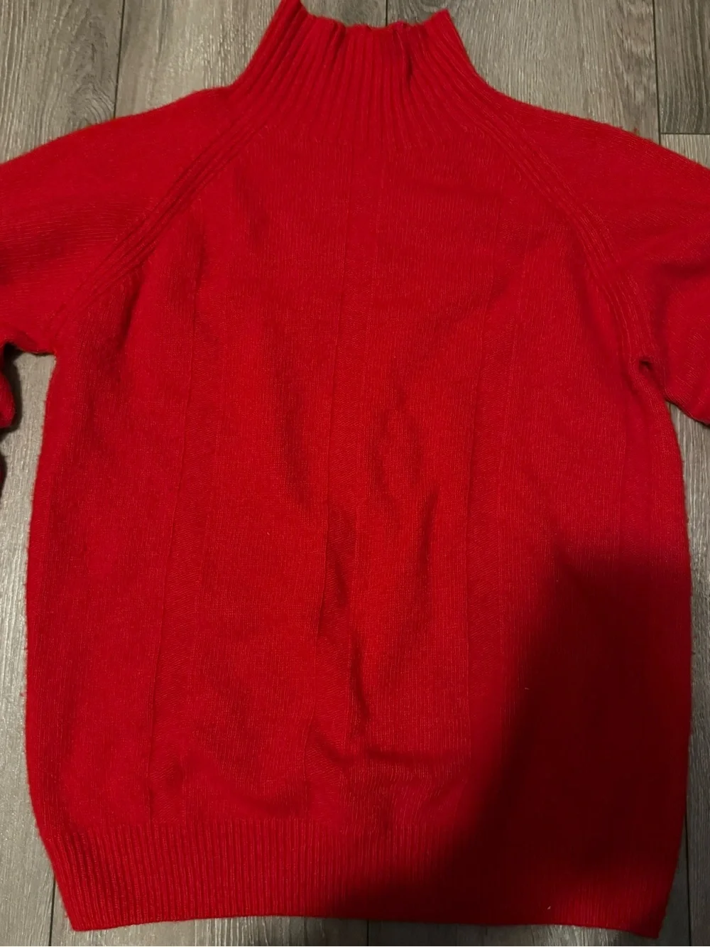 Red turtleneck - Picture 2 of 3